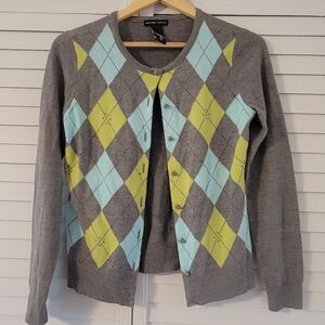 New York & Company Gray Cardigan with Blue and Yellow Argyle